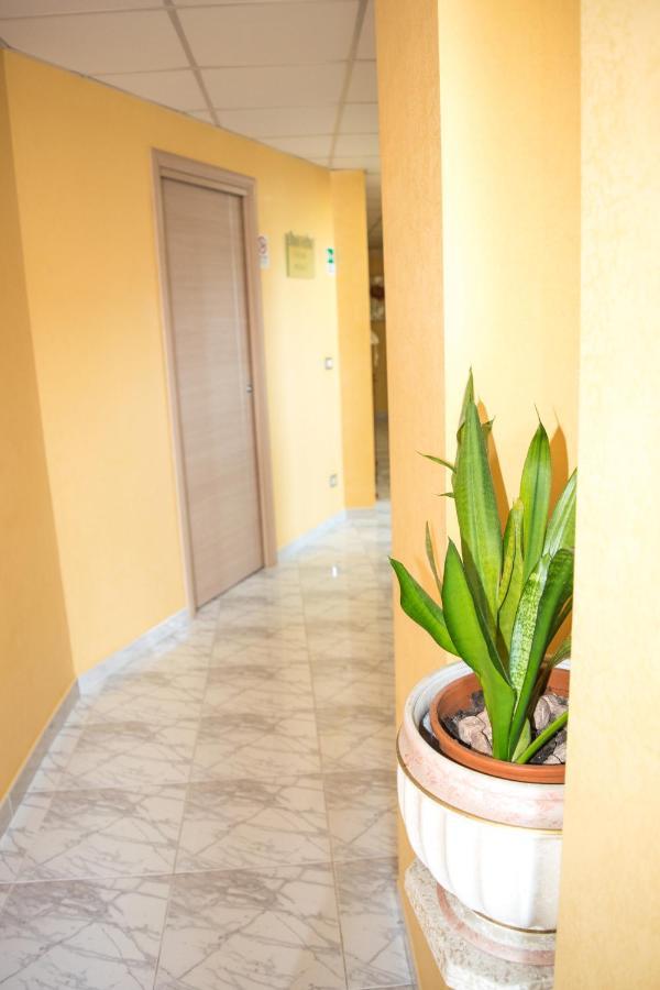 Hotel Ginevra Poggiomarino ภายนอก รูปภาพ