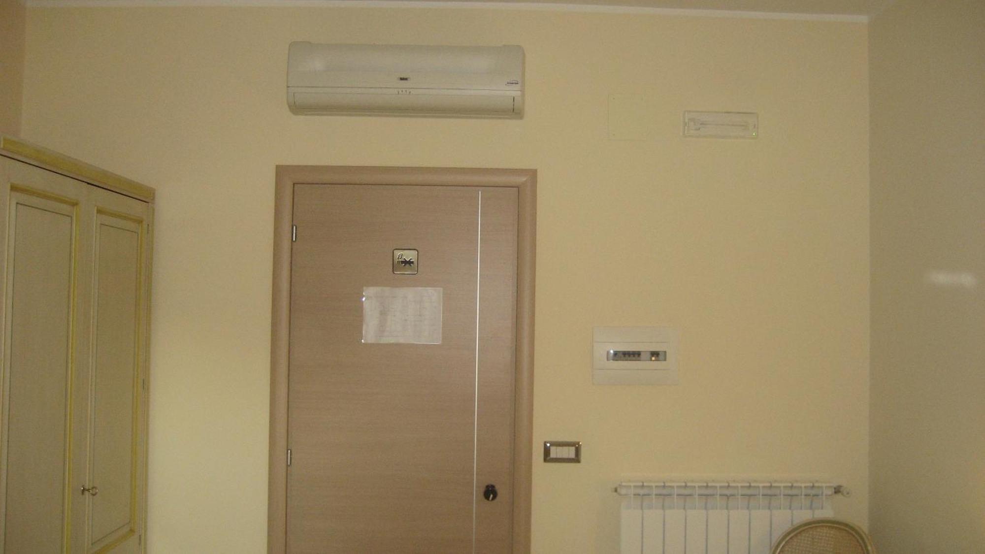 Hotel Ginevra Poggiomarino ภายนอก รูปภาพ